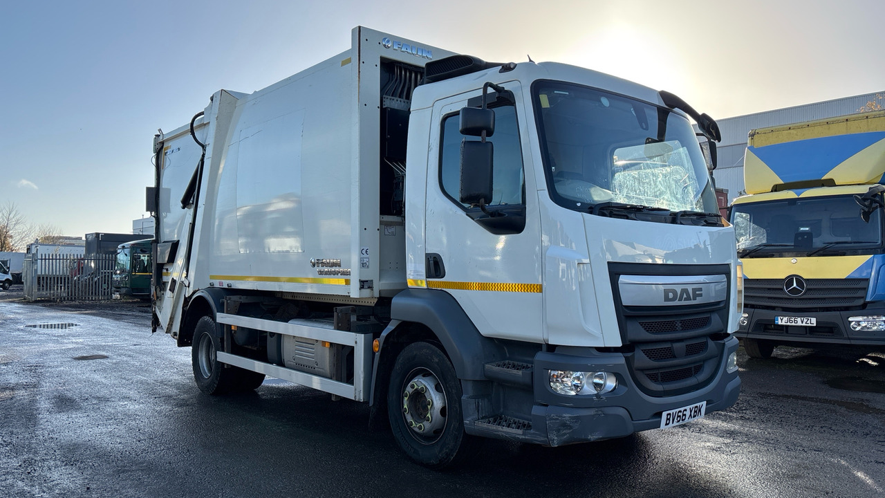 Daf LF 220 - Sopbil: bild 1 Daf LF 220 - Sopbil: bild 1