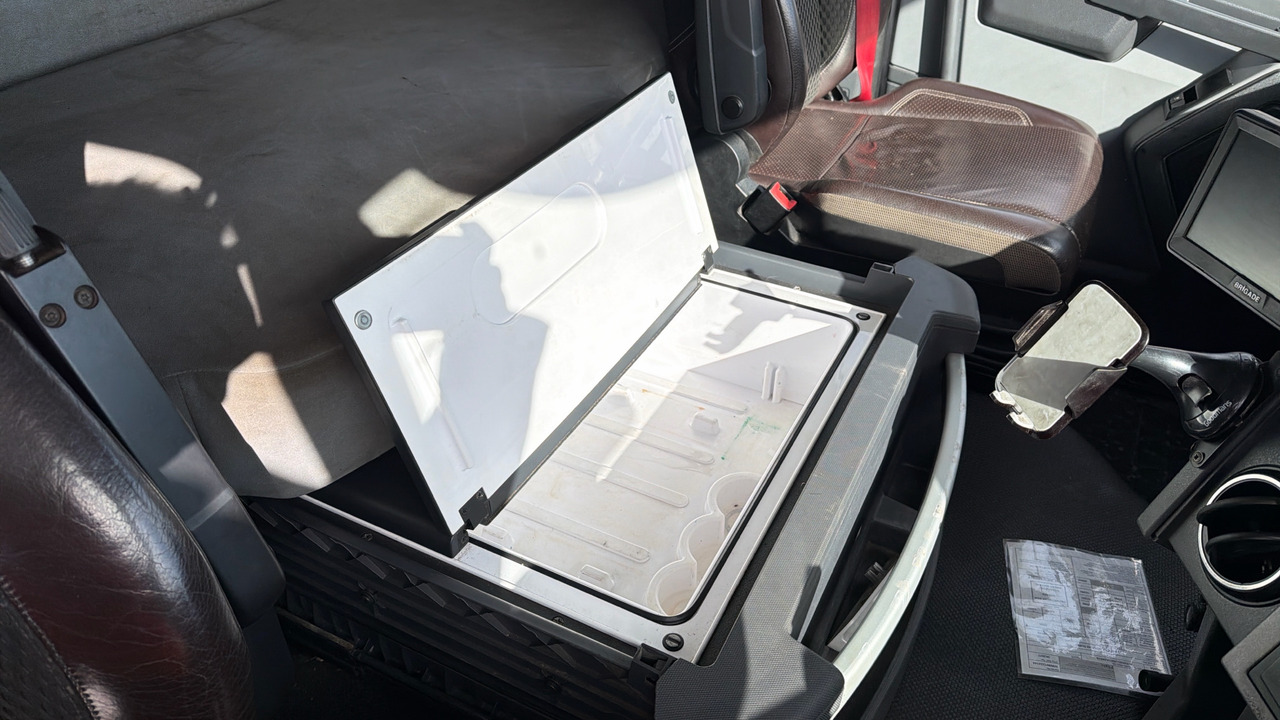 Dragbil RENAULT T RANGE: bild 11 Dragbil RENAULT T RANGE: bild 11