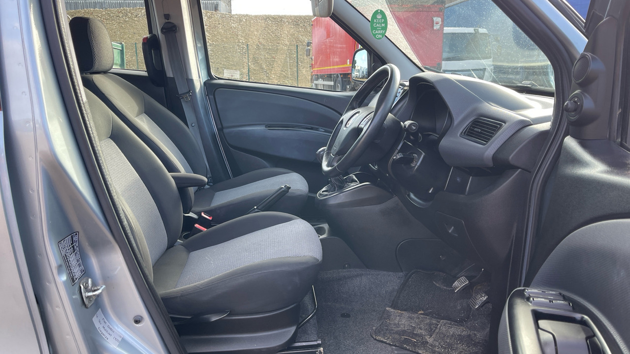 FIAT DOBLO 1.6 Multijet 105PS - Kombi: bild 5 FIAT DOBLO 1.6 Multijet 105PS - Kombi: bild 5