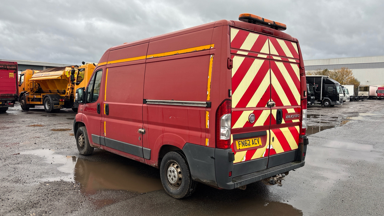 FIAT DUCATO 35 2.3 Multijet 130PS - Skåpbil: bild 4 FIAT DUCATO 35 2.3 Multijet 130PS - Skåpbil: bild 4