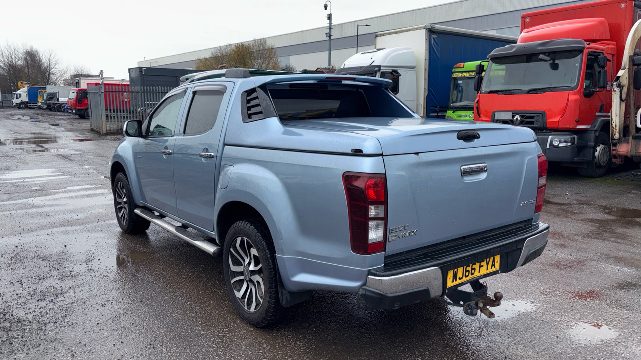 ISUZU D-MAX 2.5TD Centurion - Pickup, Dubbelhytt transportbil: bild 3 ISUZU D-MAX 2.5TD Centurion - Pickup, Dubbelhytt transportbil: bild 3