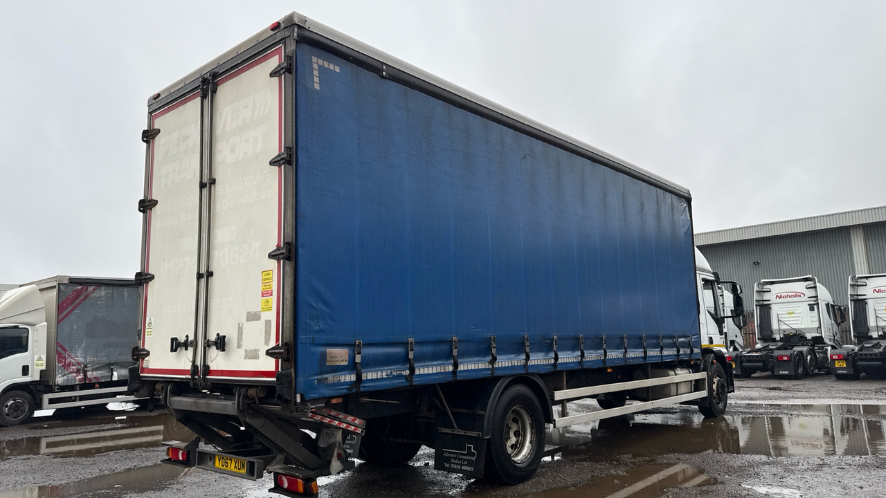 IVECO EUROCARGO 180-250 - Kapellbil: bild 4 IVECO EUROCARGO 180-250 - Kapellbil: bild 4