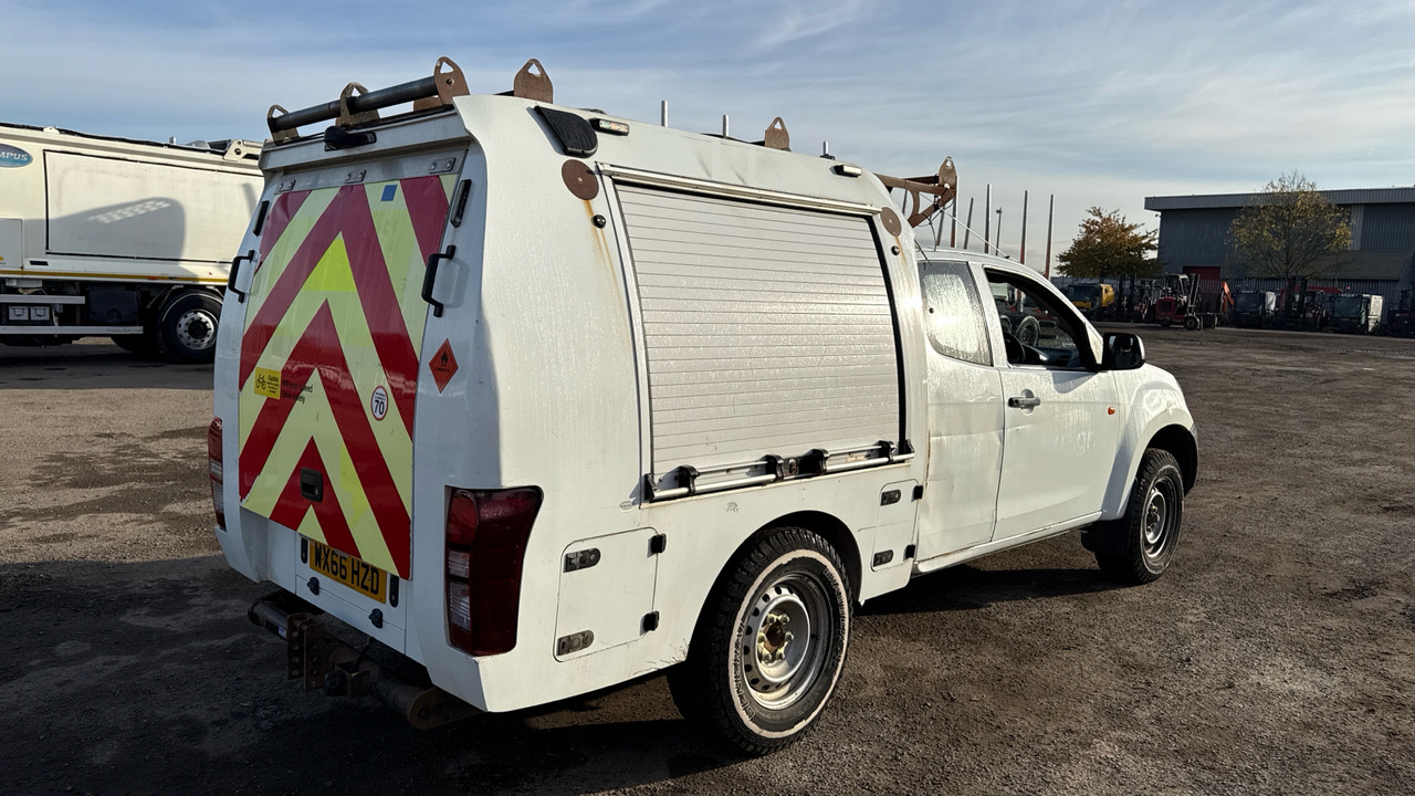 Isuzu D-Max 2.5TD - Pickup, Dubbelhytt transportbil: bild 4 Isuzu D-Max 2.5TD - Pickup, Dubbelhytt transportbil: bild 4