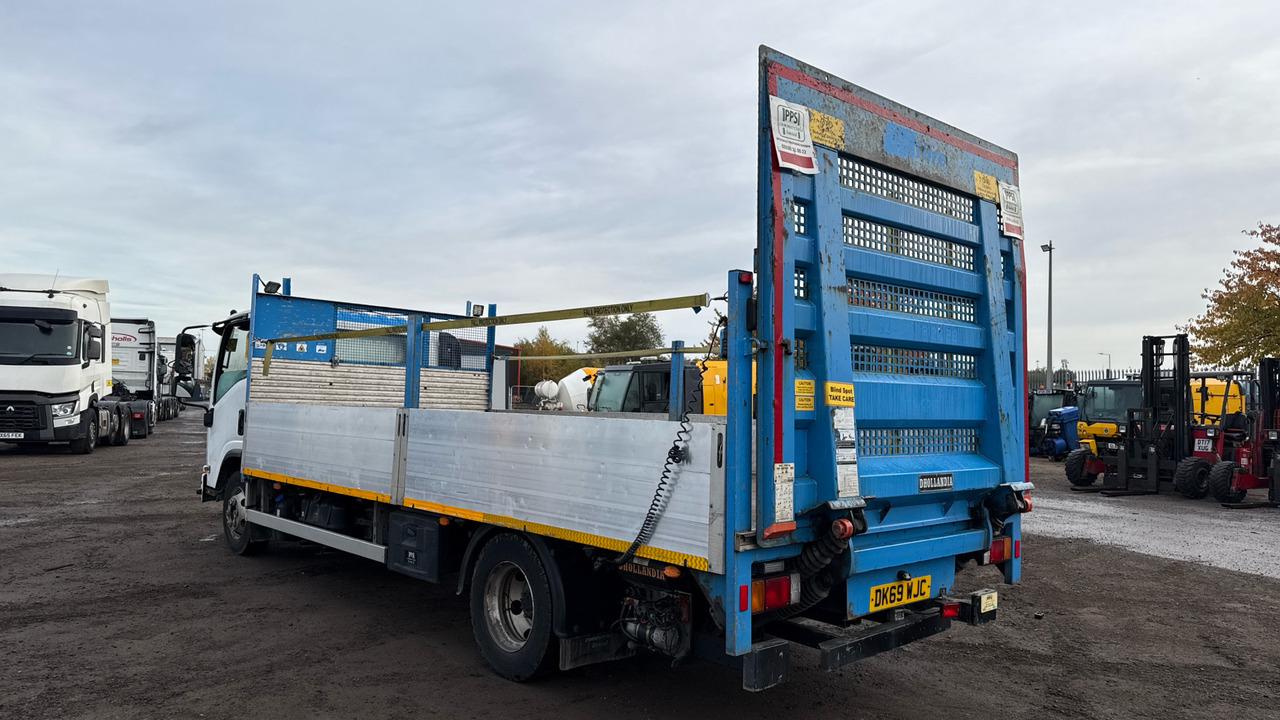 Isuzu N75 190 - Flakbil: bild 3 Isuzu N75 190 - Flakbil: bild 3