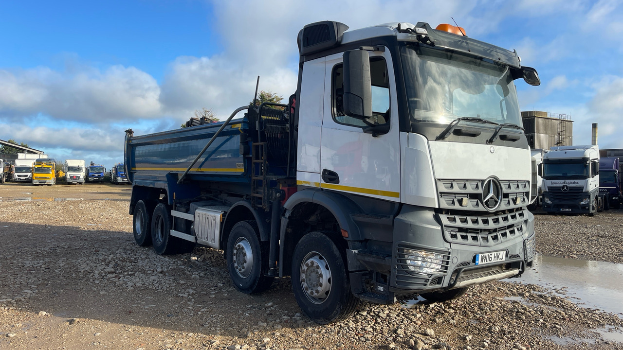 MERCEDES-BENZ AROCS - Tippbil lastbil, Kranbil: bild 1 MERCEDES-BENZ AROCS - Tippbil lastbil, Kranbil: bild 1