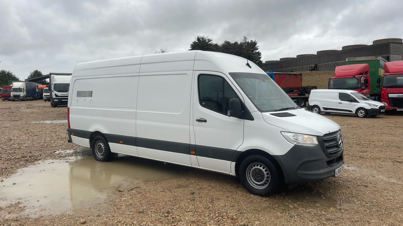 MERCEDES-BENZ SPRINTER 314 CDI - Skåpbil: bild 1 MERCEDES-BENZ SPRINTER 314 CDI - Skåpbil: bild 1