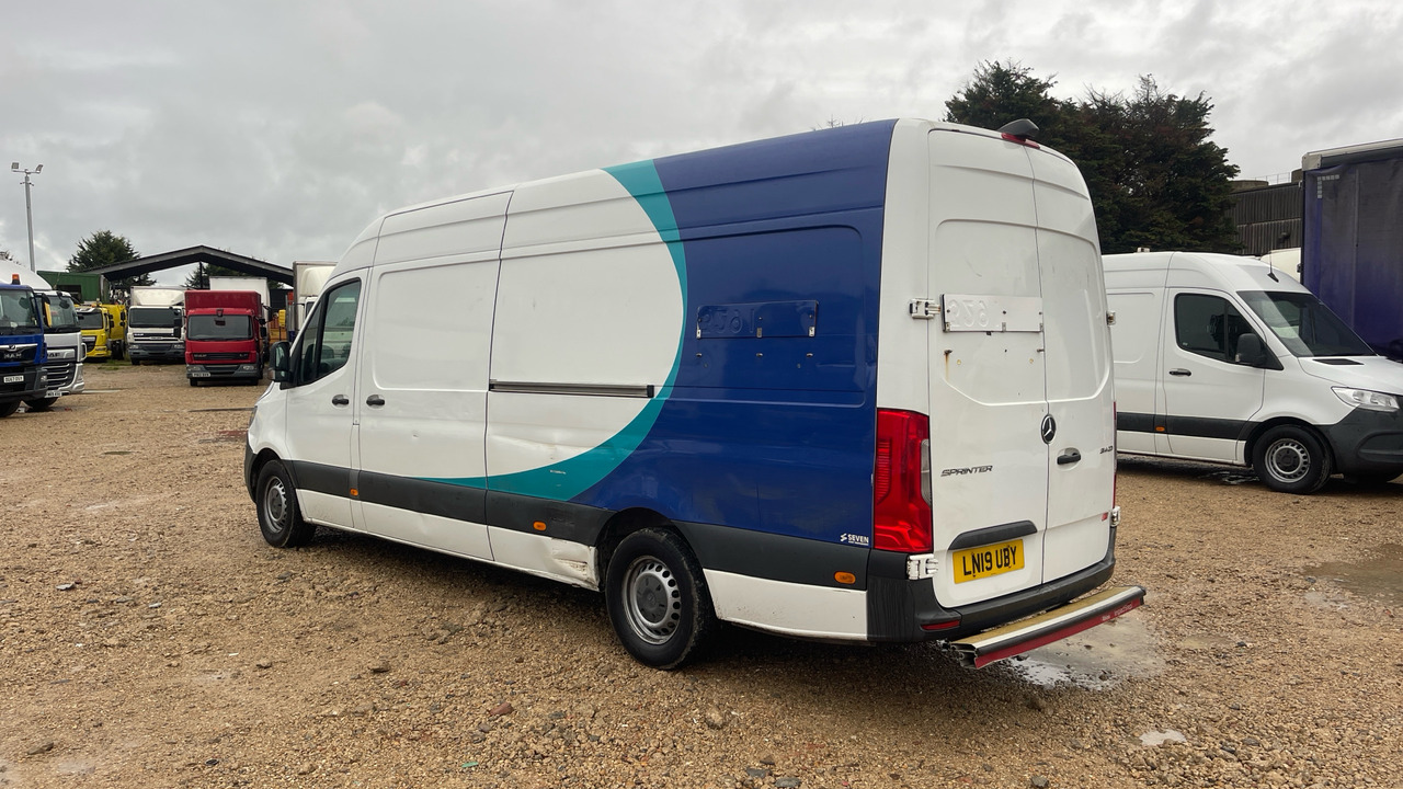 MERCEDES-BENZ SPRINTER 314 CDI - Skåpbil: bild 3 MERCEDES-BENZ SPRINTER 314 CDI - Skåpbil: bild 3