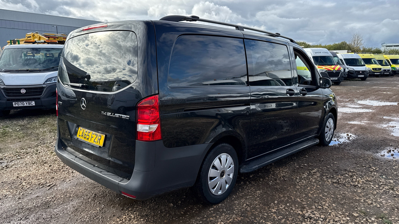 MERCEDES-BENZ VITO 114CDI BlueTec - Dubbelhytt transportbil: bild 4 MERCEDES-BENZ VITO 114CDI BlueTec - Dubbelhytt transportbil: bild 4