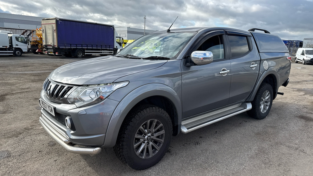 MITSUBISHI L200  DI-D 178 Barbarian - Pickup, Dubbelhytt transportbil: bild 2 MITSUBISHI L200  DI-D 178 Barbarian - Pickup, Dubbelhytt transportbil: bild 2