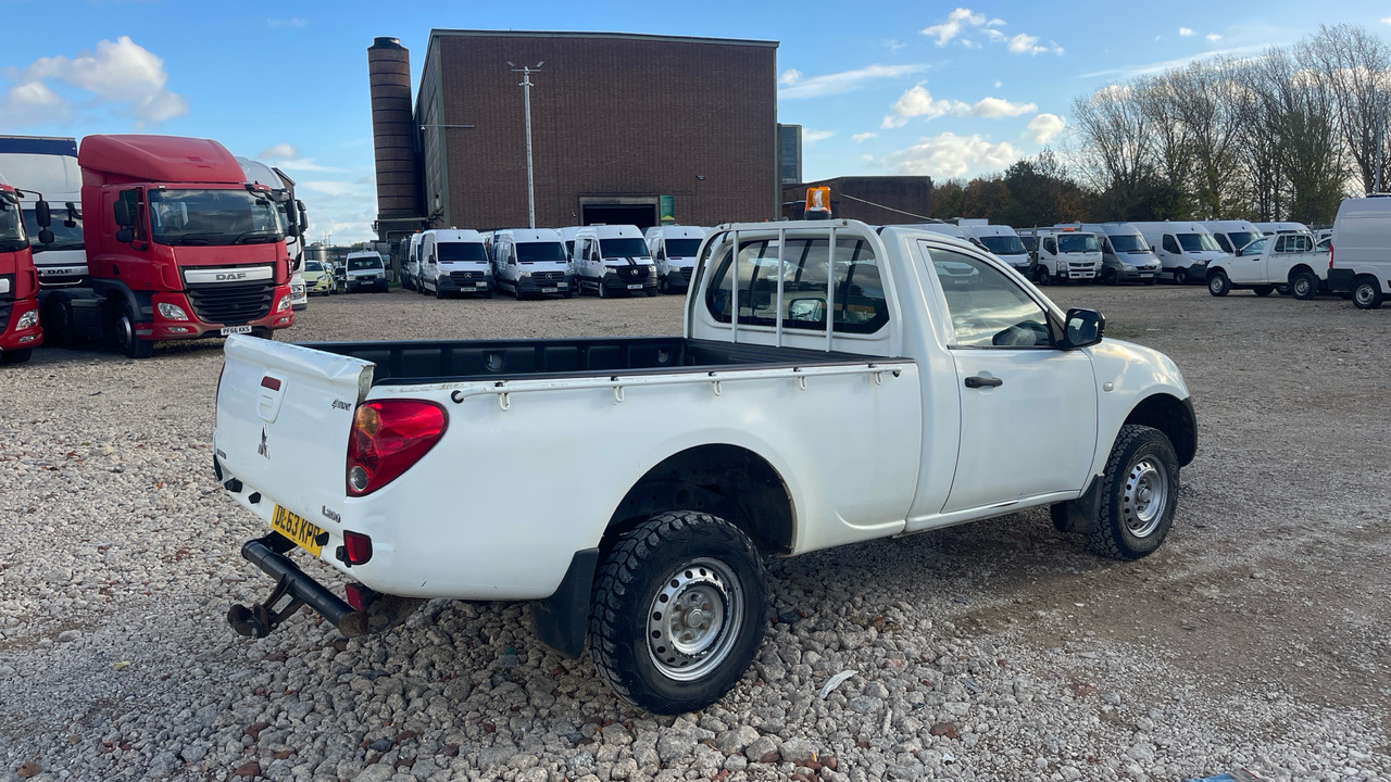 MITSUBISHI L200 - Pickup: bild 4 MITSUBISHI L200 - Pickup: bild 4