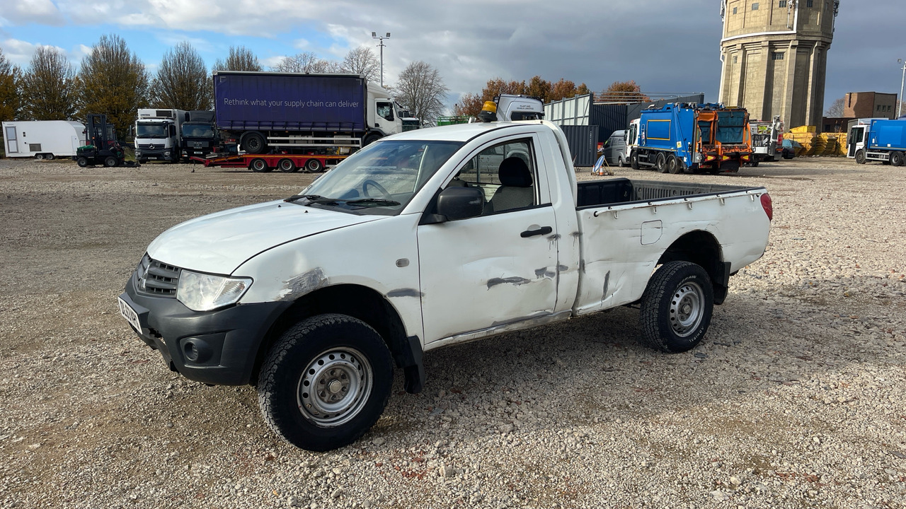 MITSUBISHI L200 - Pickup: bild 2 MITSUBISHI L200 - Pickup: bild 2