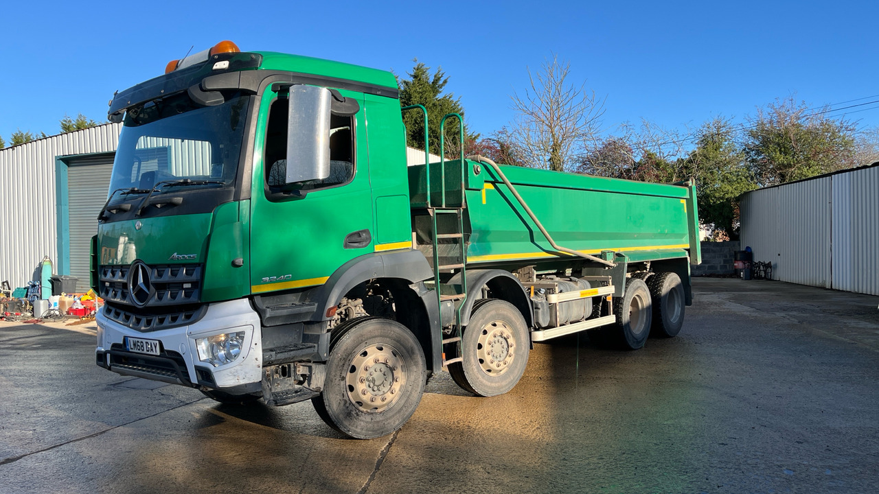 Mercedes-Benz Arocs 3240 - Tippbil lastbil: bild 2 Mercedes-Benz Arocs 3240 - Tippbil lastbil: bild 2