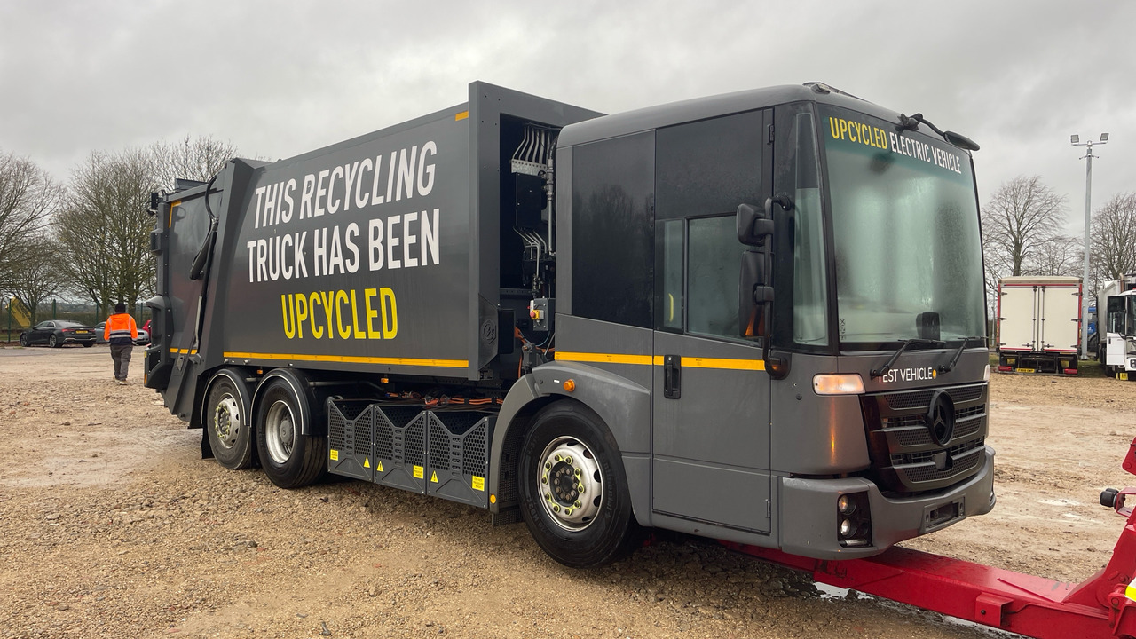 Mercedes-Benz Econic - Sopbil: bild 2 Mercedes-Benz Econic - Sopbil: bild 2