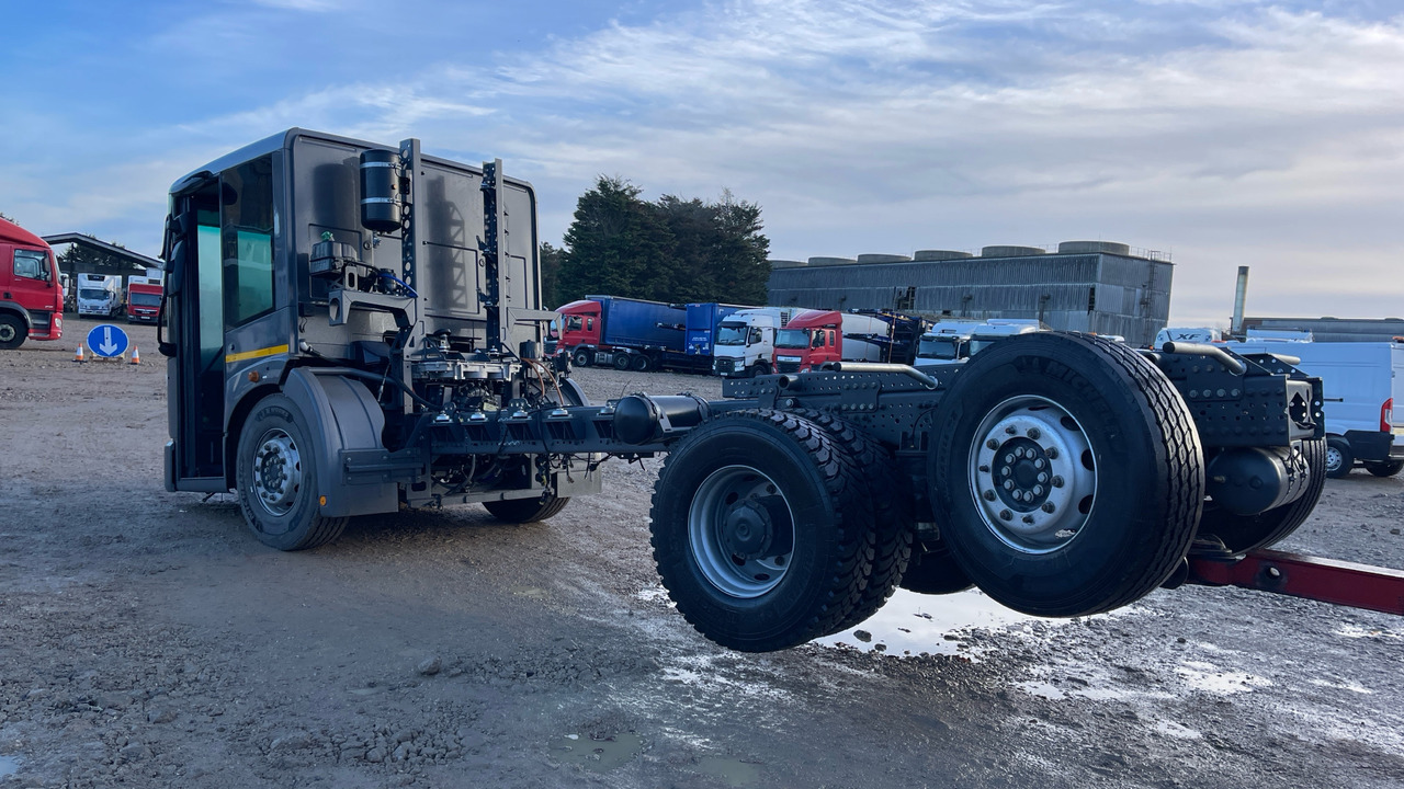 Mercedes-Benz Econic - Chassi lastbil, Ellastbil: bild 4 Mercedes-Benz Econic - Chassi lastbil, Ellastbil: bild 4