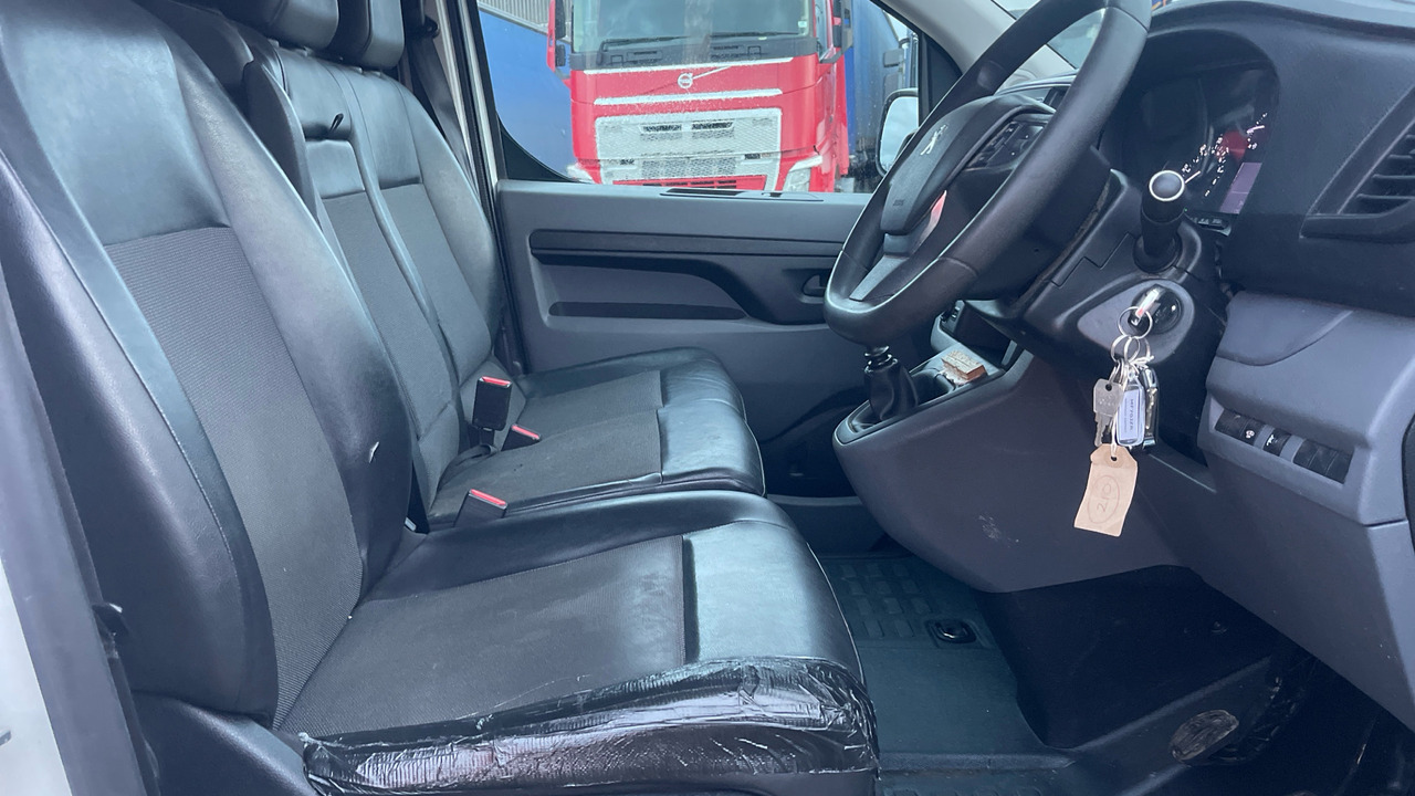 PEUGEOT EXPERT PROFESSIONAL 1.5 BLUEHDI - Skåpbil: bild 5 PEUGEOT EXPERT PROFESSIONAL 1.5 BLUEHDI - Skåpbil: bild 5