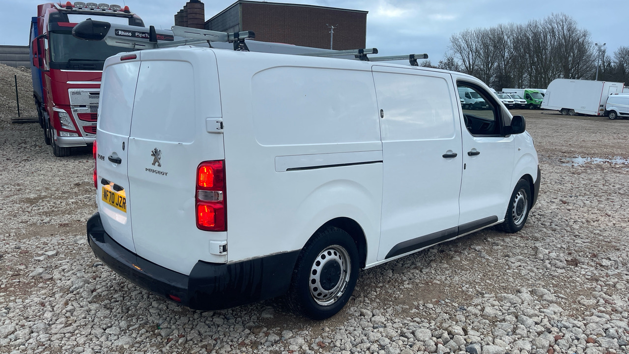 PEUGEOT EXPERT PROFESSIONAL 1.5 BLUEHDI - Skåpbil: bild 4 PEUGEOT EXPERT PROFESSIONAL 1.5 BLUEHDI - Skåpbil: bild 4