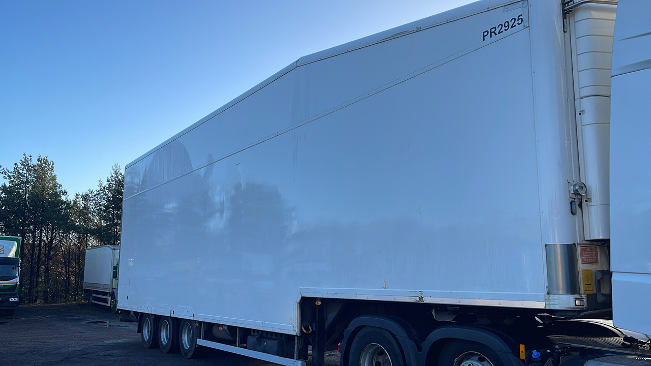 GRAY & ADAMS FRIDGE BOX DOUBLE DECK STEPFRAME - Släp: bild 1 GRAY & ADAMS FRIDGE BOX DOUBLE DECK STEPFRAME - Släp: bild 1