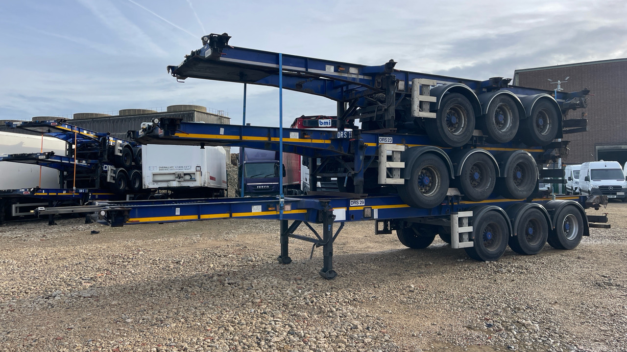 SDC SKELETAL SLIDING - STACK OF 3 - Släp: bild 3 SDC SKELETAL SLIDING - STACK OF 3 - Släp: bild 3