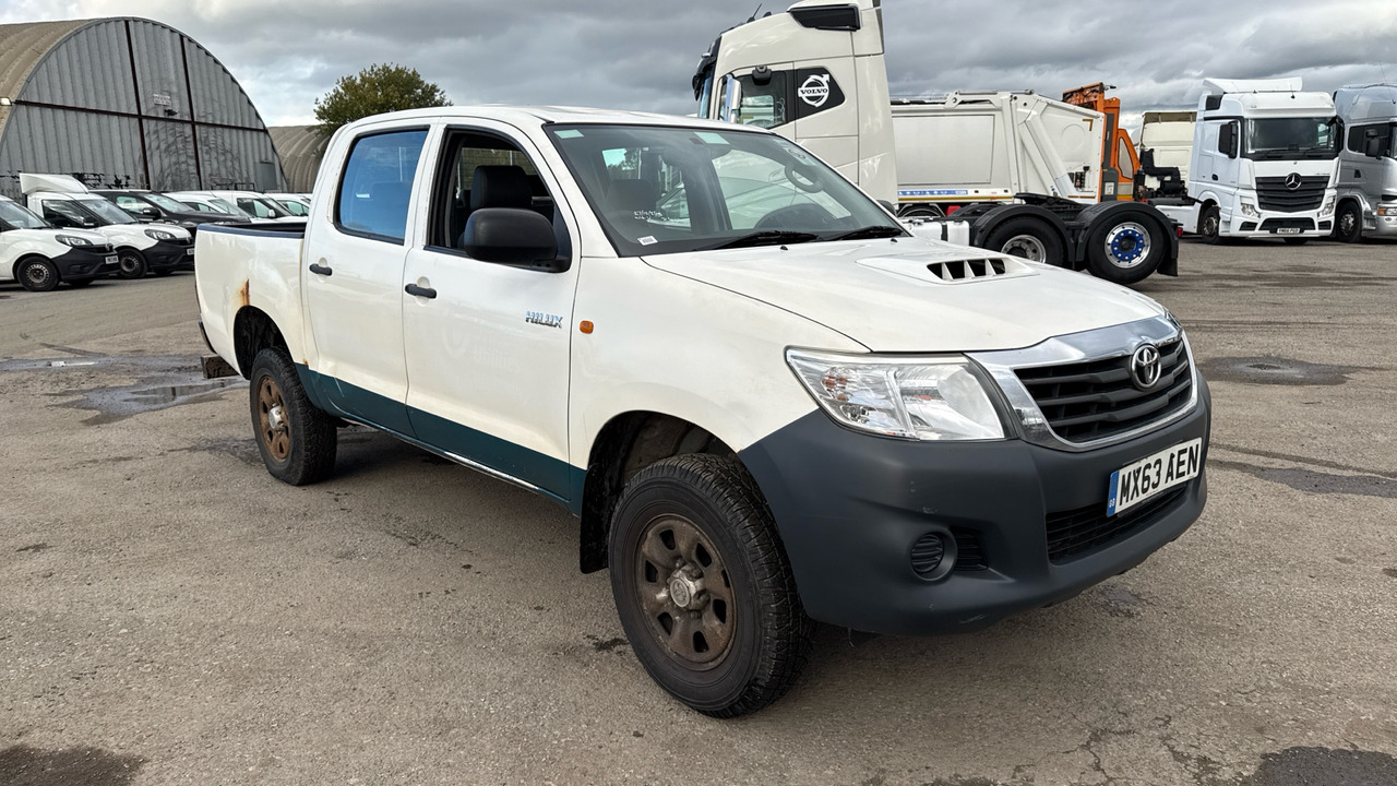 TOYOTA HILUX  2.5 D-4D 144PS - Pickup, Dubbelhytt transportbil: bild 1 TOYOTA HILUX  2.5 D-4D 144PS - Pickup, Dubbelhytt transportbil: bild 1