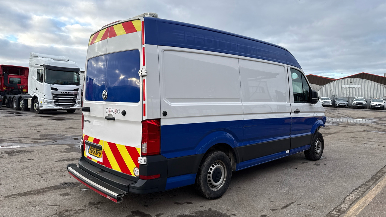 VOLKSWAGEN CRAFTER 35 2.0 TDI 140PS STARTLINE - Skåpbil: bild 5 VOLKSWAGEN CRAFTER 35 2.0 TDI 140PS STARTLINE - Skåpbil: bild 5