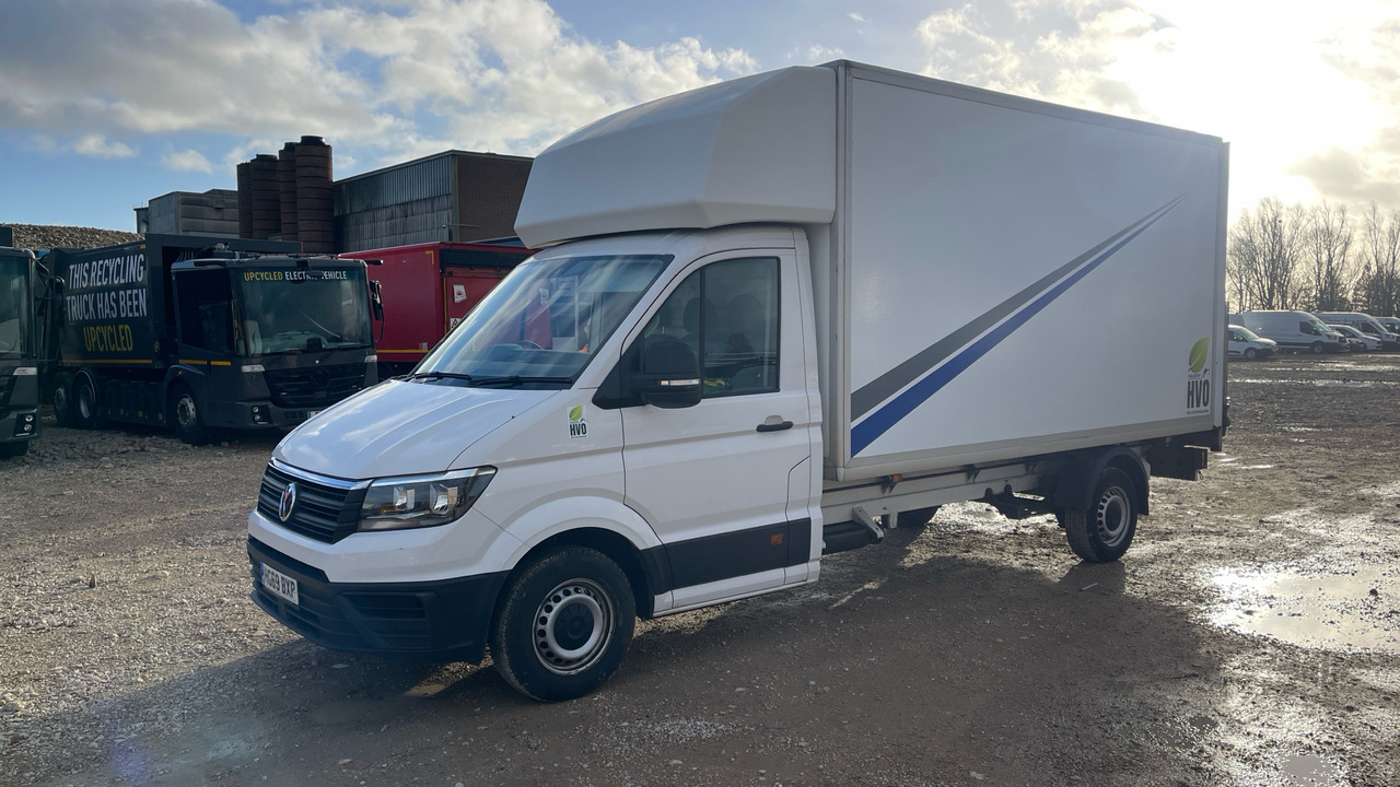 VOLKSWAGEN CRAFTER CR35 2.0 TDI 140PS - Volymskåp: bild 2 VOLKSWAGEN CRAFTER CR35 2.0 TDI 140PS - Volymskåp: bild 2