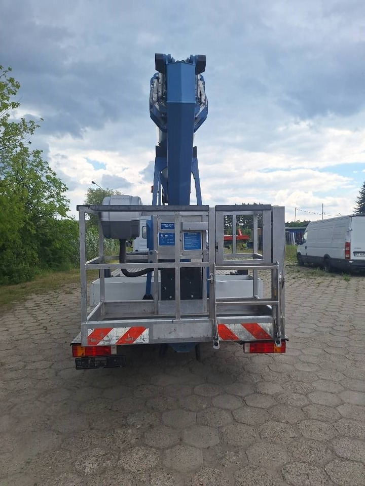 Mercedes-Benz Wumag WT 300 - Teleskoplift: bild 5 Mercedes-Benz Wumag WT 300 - Teleskoplift: bild 5