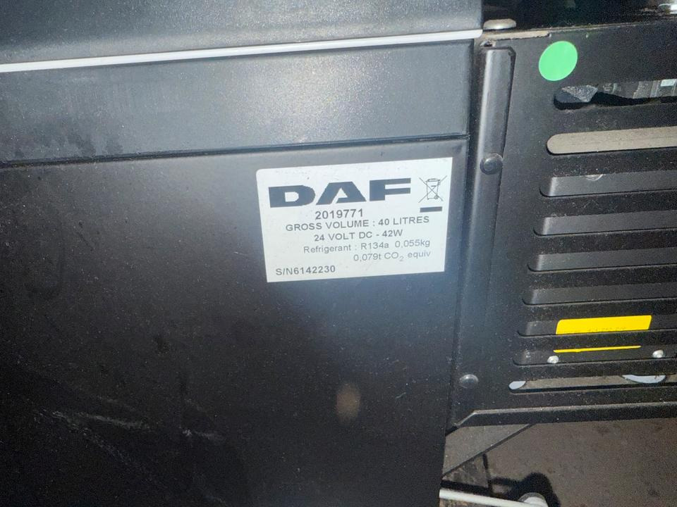 DAF XF 460 Euro 6 Kühlschrank 2019771 - Hytt och interiör för Lastbil: bild 5 DAF XF 460 Euro 6 Kühlschrank 2019771 - Hytt och interiör för Lastbil: bild 5