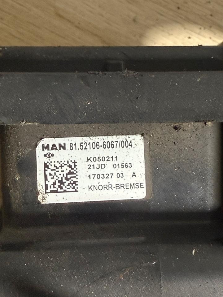 MAN KNORR-BREMSE EBS Ventil K050211 81.52106-6067 - Ventil för Lastbil: bild 5 MAN KNORR-BREMSE EBS Ventil K050211 81.52106-6067 - Ventil för Lastbil: bild 5