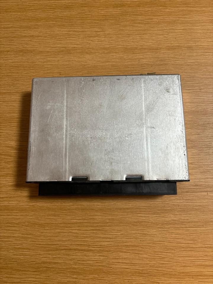 MAN SIEMENS VDO Elektronik FFR Steuergerät 81.25805-7069 - Kontrollenhet för Lastbil: bild 2 MAN SIEMENS VDO Elektronik FFR Steuergerät 81.25805-7069 - Kontrollenhet för Lastbil: bild 2