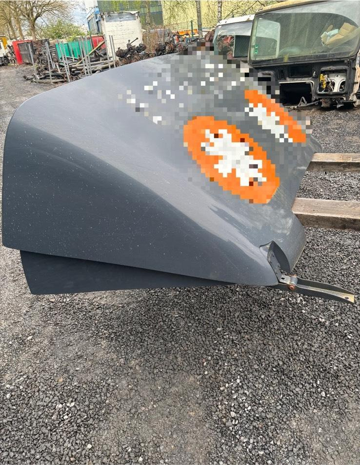 MAN TGL Dachspoiler - Vinge för Lastbil: bild 1 MAN TGL Dachspoiler - Vinge för Lastbil: bild 1