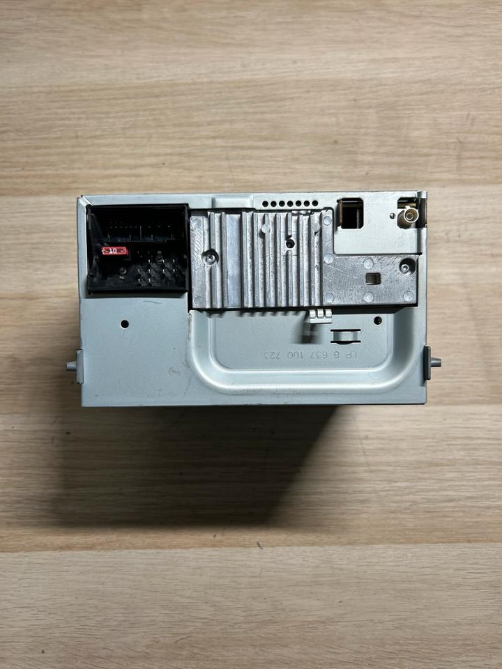 MAN TGS High Multimedia Radio 81.28101.6181 - Elektriskt system för Lastbil: bild 4 MAN TGS High Multimedia Radio 81.28101.6181 - Elektriskt system för Lastbil: bild 4