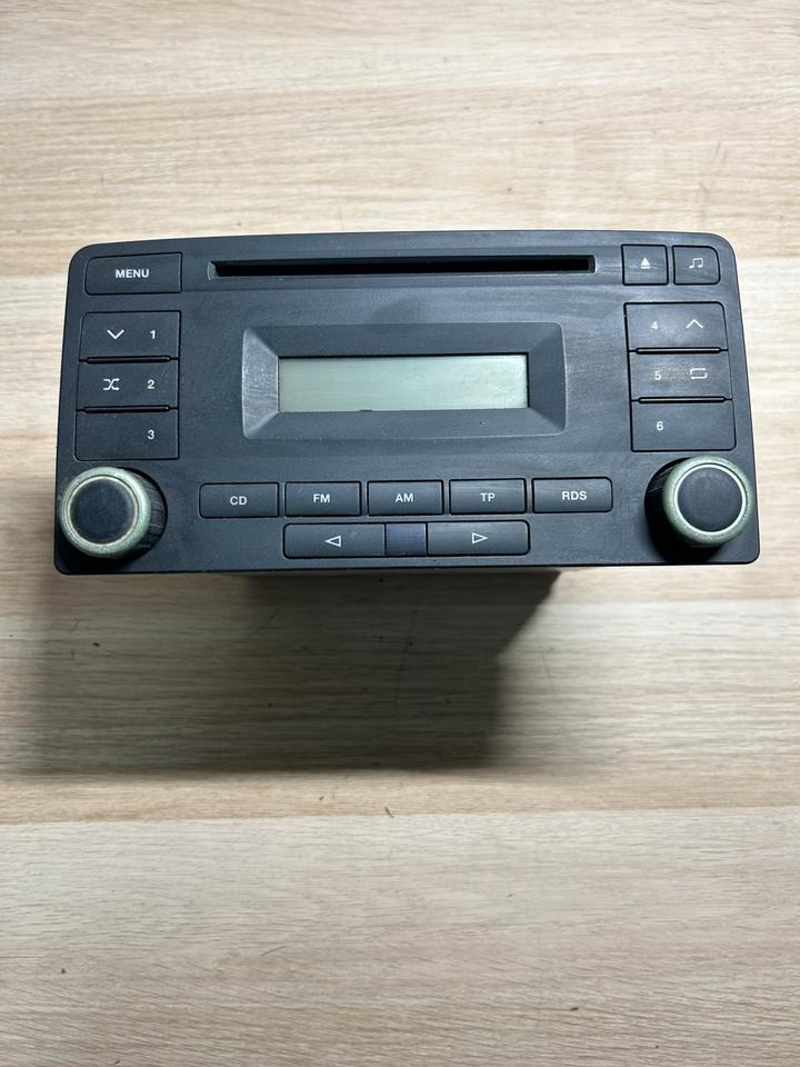 MAN TGS High Multimedia Radio 81.28101.6181 - Elektriskt system för Lastbil: bild 2 MAN TGS High Multimedia Radio 81.28101.6181 - Elektriskt system för Lastbil: bild 2