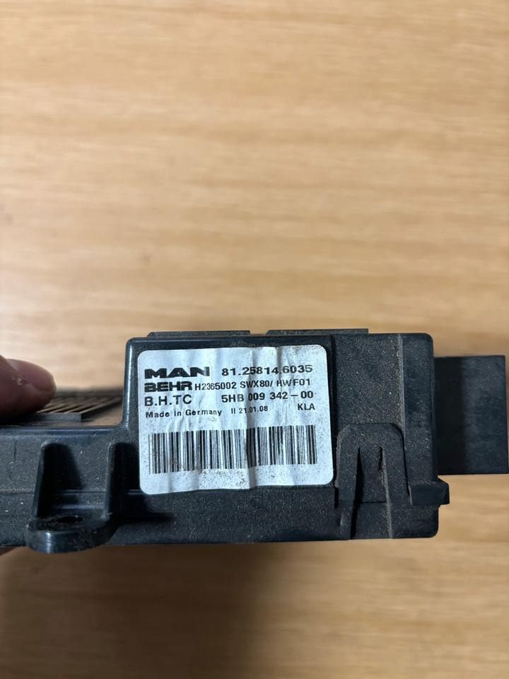 MAN TGX/TGS Steuergerät Innenraum Heizung 81.25814.6035 - Kontrollenhet för Lastbil: bild 4 MAN TGX/TGS Steuergerät Innenraum Heizung 81.25814.6035 - Kontrollenhet för Lastbil: bild 4