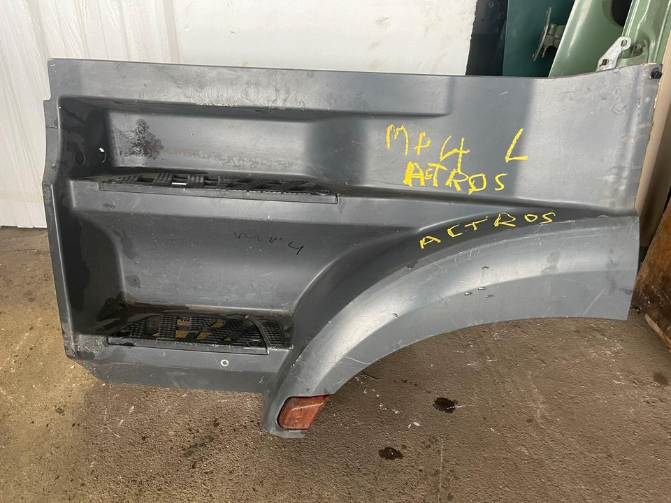 Mercedes ACTROS MP4 Einstieg Links A9616662201 - Fotsteg för Lastbil: bild 1 Mercedes ACTROS MP4 Einstieg Links A9616662201 - Fotsteg för Lastbil: bild 1
