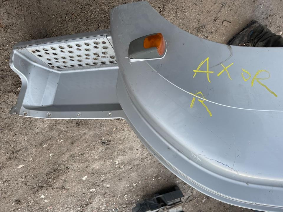 Mercedes AXOR Einstieg Rechts Kotflügel - Fotsteg för Lastbil: bild 3 Mercedes AXOR Einstieg Rechts Kotflügel - Fotsteg för Lastbil: bild 3