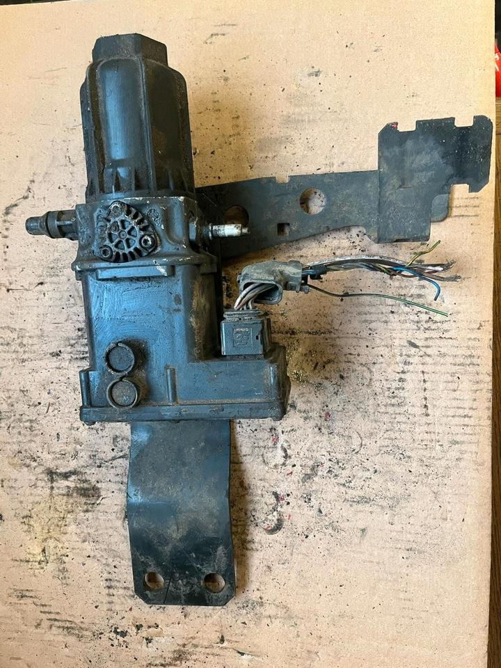 Mercedes Actros MP4 AdBlue Pumpe A0001402378 - Bränslepump för Lastbil: bild 5 Mercedes Actros MP4 AdBlue Pumpe A0001402378 - Bränslepump för Lastbil: bild 5