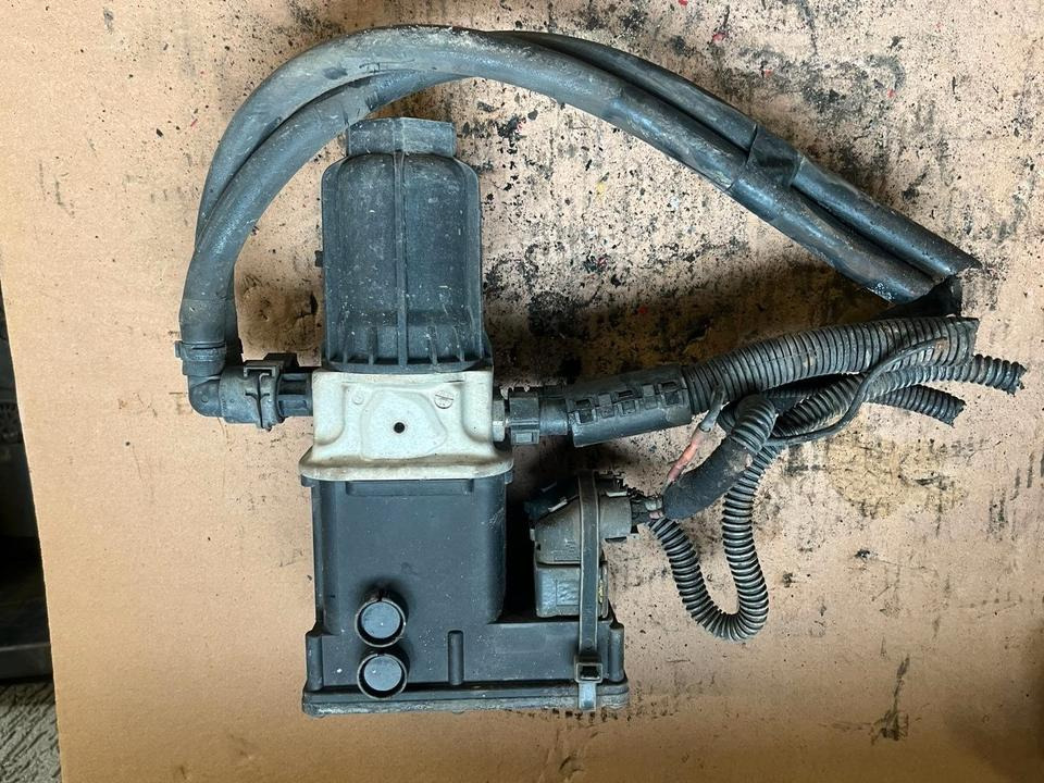 Mercedes Actros MP4 AdBlue Pumpe A0001405378 - Bränslepump för Lastbil: bild 3 Mercedes Actros MP4 AdBlue Pumpe A0001405378 - Bränslepump för Lastbil: bild 3