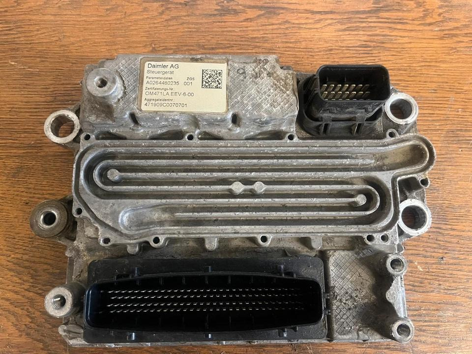 Mercedes Actros MP4 EU5 Motorsteuergerät OM471LA.EEV-6-00 - Kontrollenhet för Lastbil: bild 3 Mercedes Actros MP4 EU5 Motorsteuergerät OM471LA.EEV-6-00 - Kontrollenhet för Lastbil: bild 3
