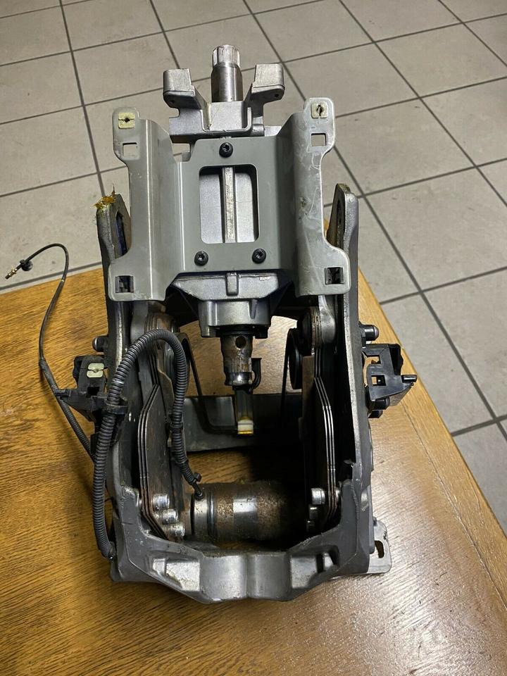 Mercedes Actros MP4 Lenksäule Lenkung - Rattstång för Lastbil: bild 1 Mercedes Actros MP4 Lenksäule Lenkung - Rattstång för Lastbil: bild 1