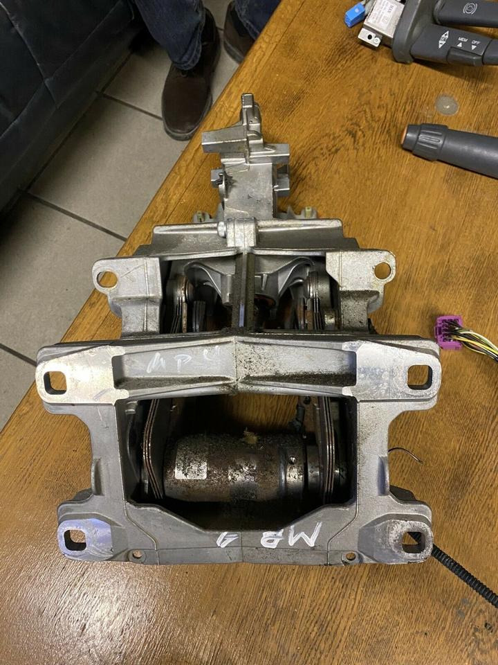 Mercedes Actros MP4 Lenksäule Lenkung - Rattstång för Lastbil: bild 2 Mercedes Actros MP4 Lenksäule Lenkung - Rattstång för Lastbil: bild 2