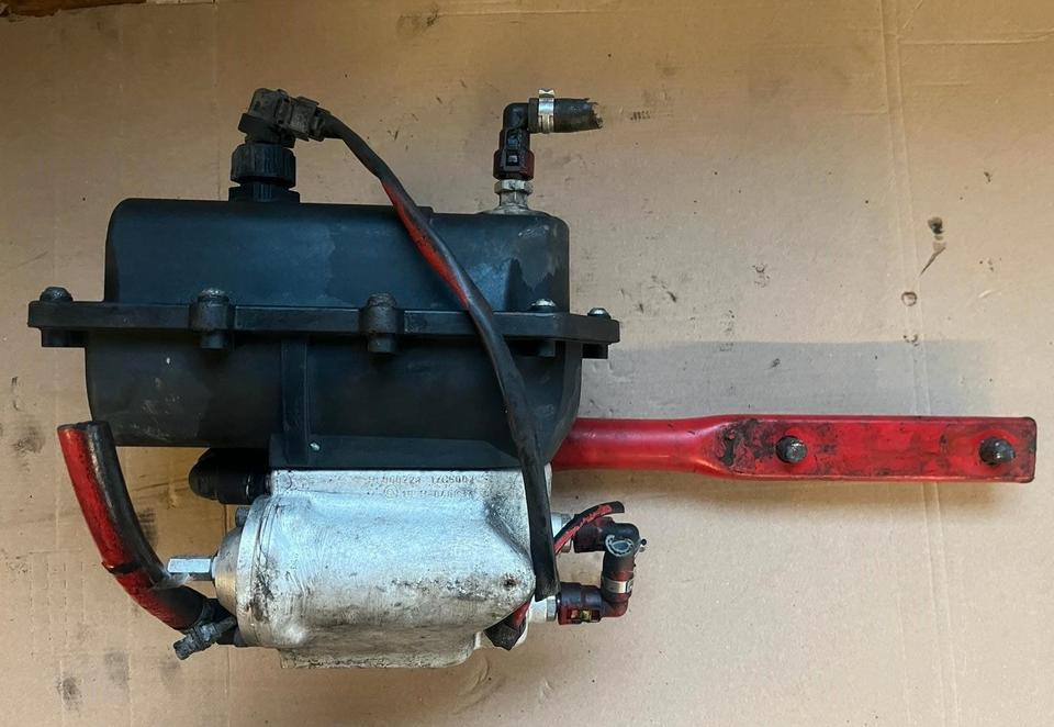 Mercedes-Benz Actros Atego EU4 EU5 AdBlue Pumpe A0001401578 - Bränslepump för Lastbil: bild 3 Mercedes-Benz Actros Atego EU4 EU5 AdBlue Pumpe A0001401578 - Bränslepump för Lastbil: bild 3