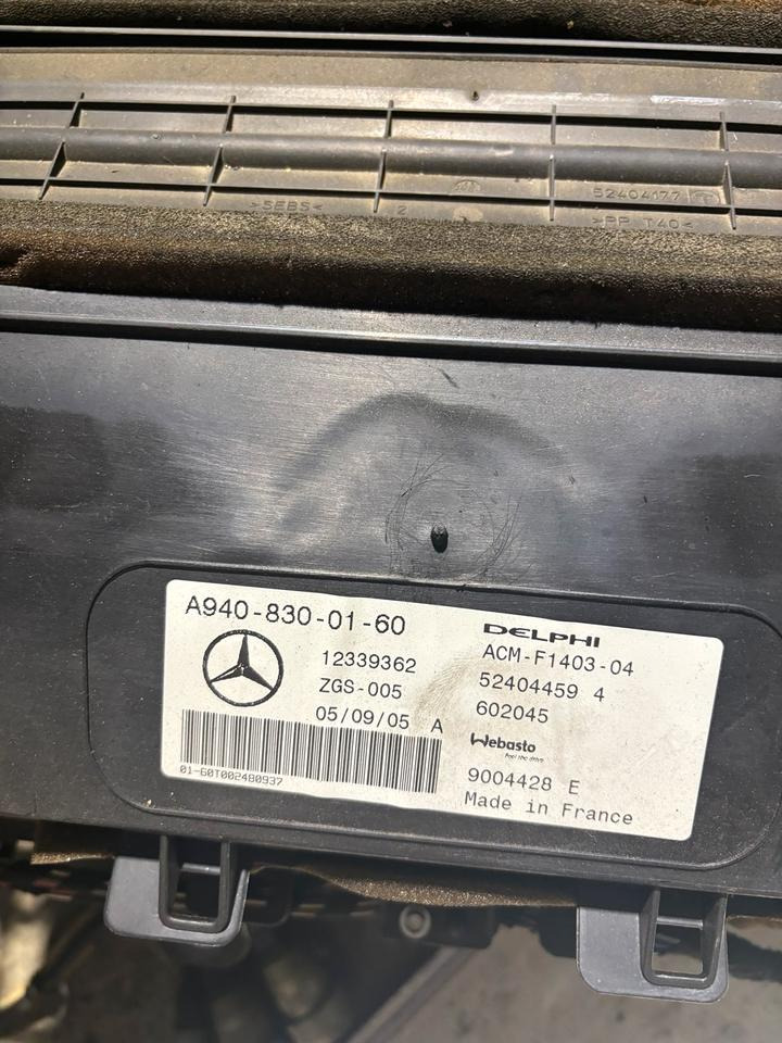 Mercedes-Benz Atego Heizung/Klimakasten A9408300160 - Värme/ Ventilation för Lastbil: bild 4 Mercedes-Benz Atego Heizung/Klimakasten A9408300160 - Värme/ Ventilation för Lastbil: bild 4