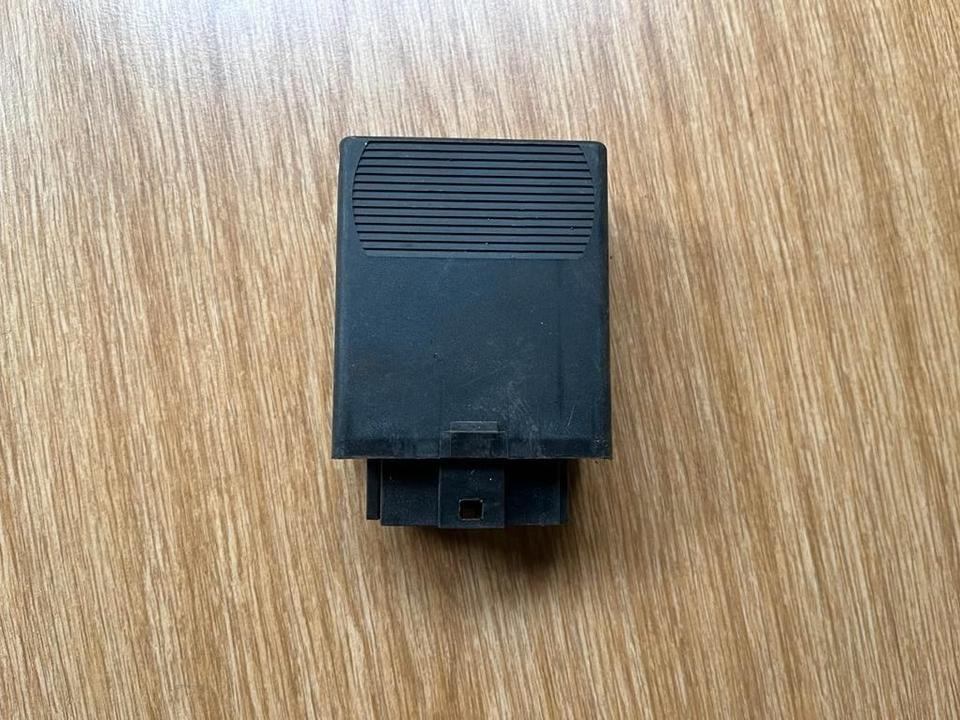 Mercedes W638 Vito Steuergerät Blinkermodul Relais 0165452332 - Kontrollenhet för Lastbil: bild 4 Mercedes W638 Vito Steuergerät Blinkermodul Relais 0165452332 - Kontrollenhet för Lastbil: bild 4