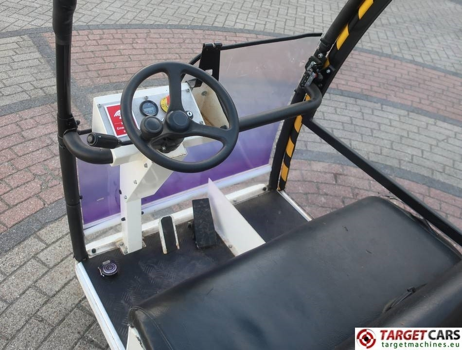 Bradshaw AV6AV ELECTRIC UTV RECREATIONAL 6-PERSONS VEHICLE - Golfbil: bild 5 Bradshaw AV6AV ELECTRIC UTV RECREATIONAL 6-PERSONS VEHICLE - Golfbil: bild 5