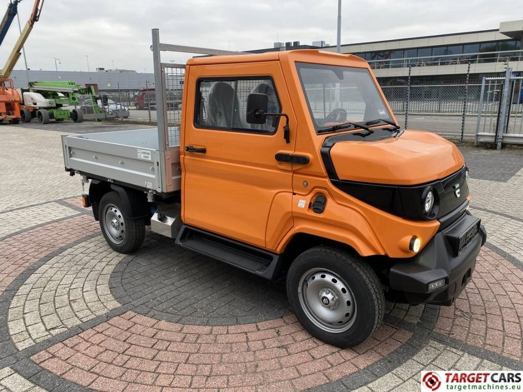 Evum ACar Electric 4x4 UTV Tipper Kipper Vehicle  - Transportbil med tippflak, Elektriskt arbetsfordon: bild 2 Evum ACar Electric 4x4 UTV Tipper Kipper Vehicle  - Transportbil med tippflak, Elektriskt arbetsfordon: bild 2