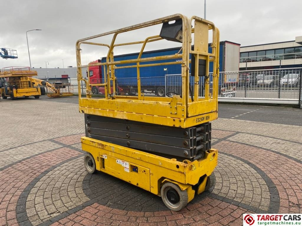 GMG 2632-ED Electric Scissor Work Lift 983cm - Saxlift: bild 2 GMG 2632-ED Electric Scissor Work Lift 983cm - Saxlift: bild 2