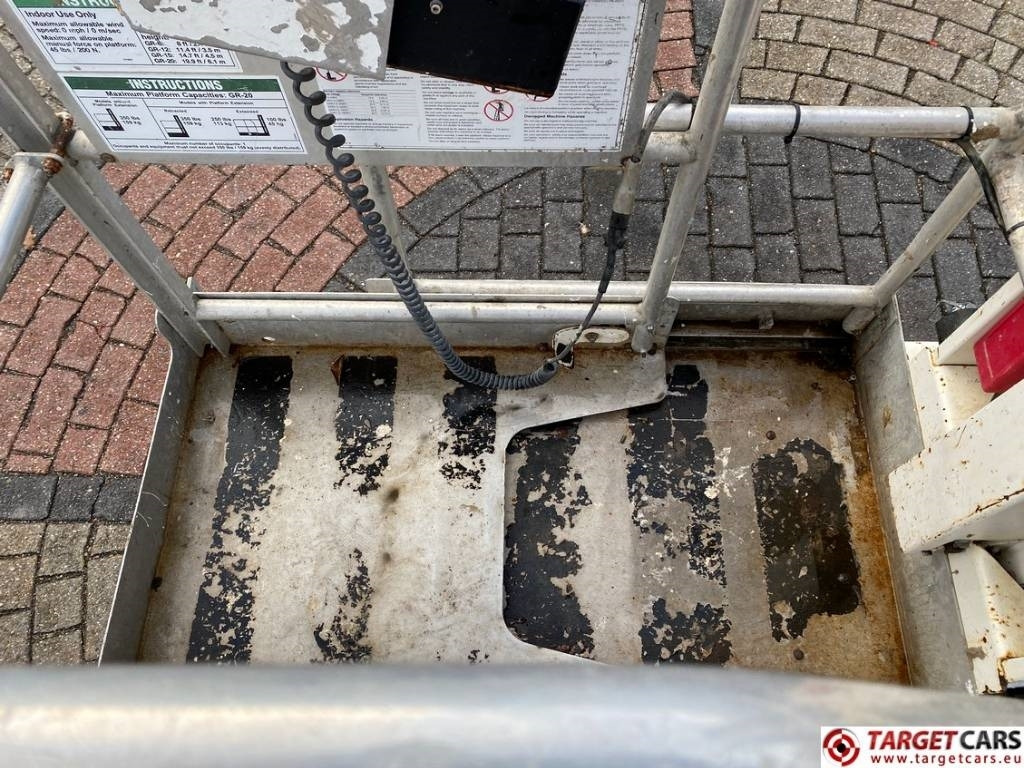 Pelarlift Genie GR-20 RunAbout Electric Vertical Mast Lift 802cm: bild 8 Pelarlift Genie GR-20 RunAbout Electric Vertical Mast Lift 802cm: bild 8