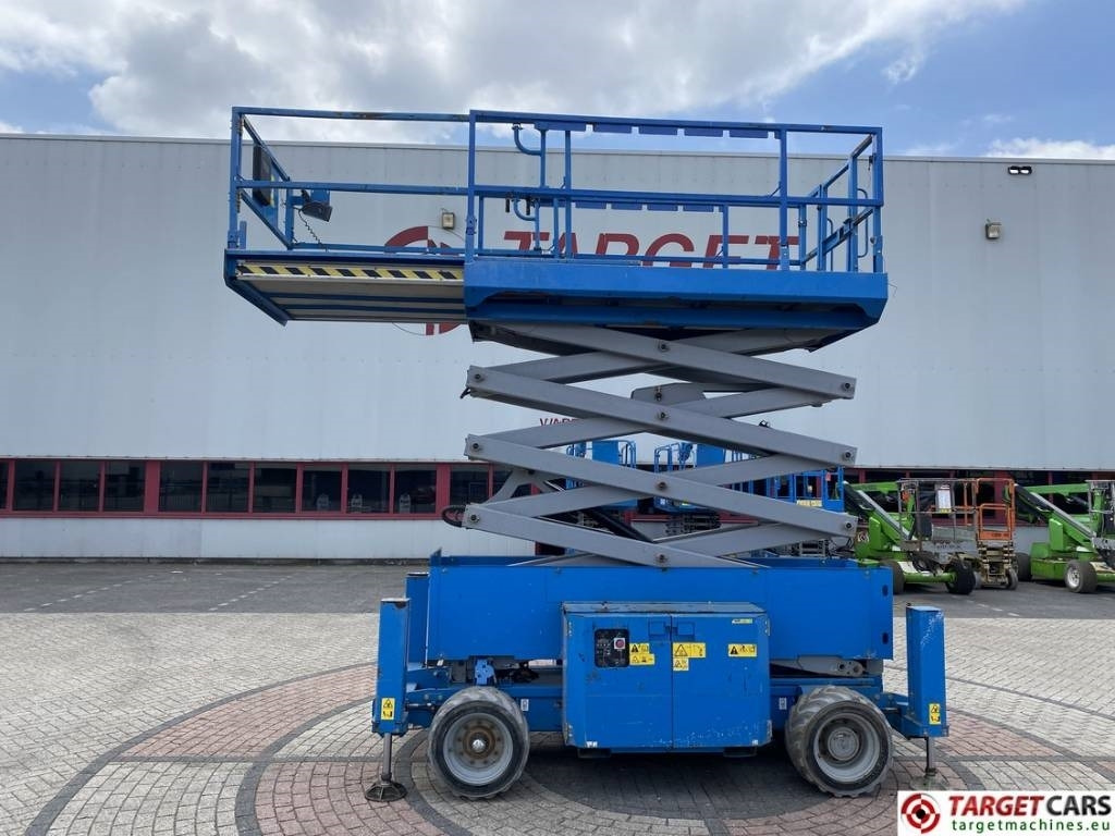 Genie GS-4069DC Electric Scissor Work Lift 1412cm - Saxlift: bild 5 Genie GS-4069DC Electric Scissor Work Lift 1412cm - Saxlift: bild 5