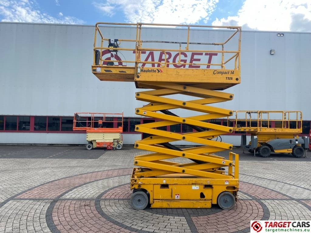 Haulotte Compact 14 Electric Scissor Work Lift 1385cm  - Saxlift: bild 5 Haulotte Compact 14 Electric Scissor Work Lift 1385cm  - Saxlift: bild 5