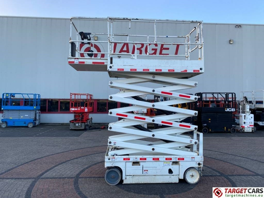 Haulotte Compact 14 Electric Scissor Work Lift 1385cm - Saxlift: bild 5 Haulotte Compact 14 Electric Scissor Work Lift 1385cm - Saxlift: bild 5